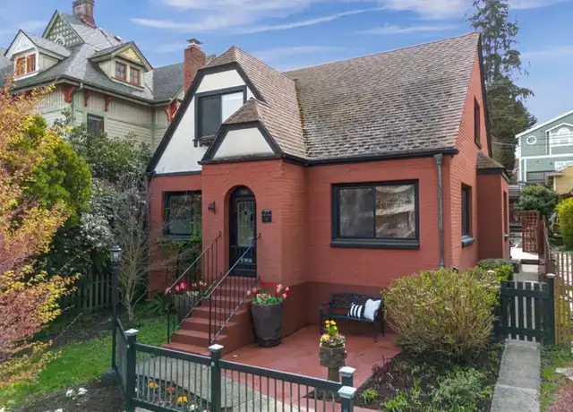 Property at 914 N I St, Tacoma, WA, 98403, 4 beds, 2.5 baths, [object Object]