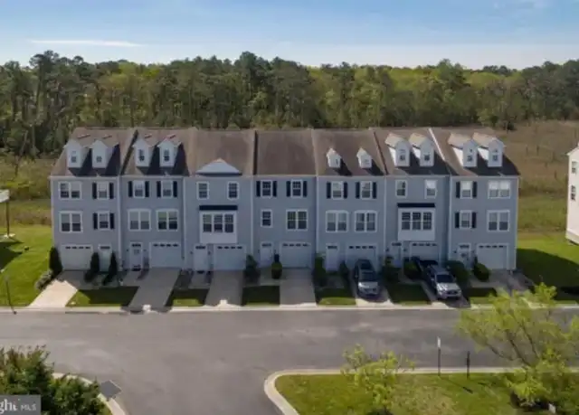 Property at 35805 S Gloucester Cir, Millsboro, DE, 19966, 3 beds, 2.5 baths, [object Object]