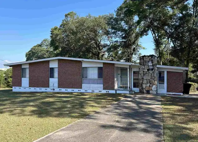 Property at 612 Linden Rd, Pensacola, FL, 32503, 4 beds, 3 baths, [object Object]