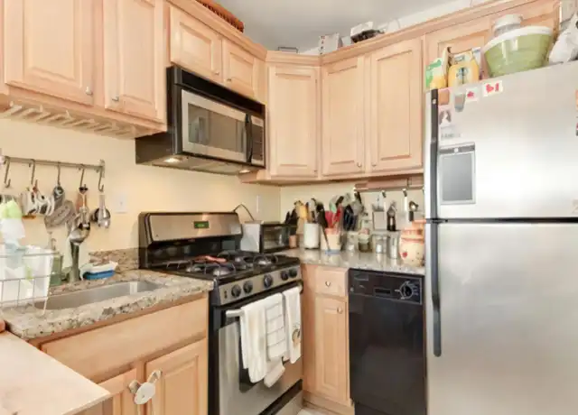 Property at 401 Evarts St NE, Washington, DC, 20017, 2 beds, 1 bath, [object Object]