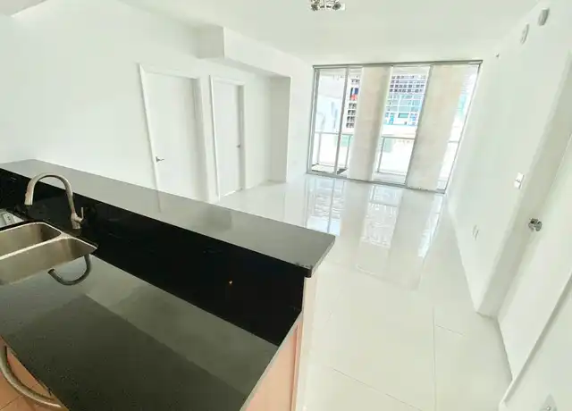 Property at 253 NE 2nd St #1401, Miami, FL, 33132, 2 beds, 2 baths, [object Object]