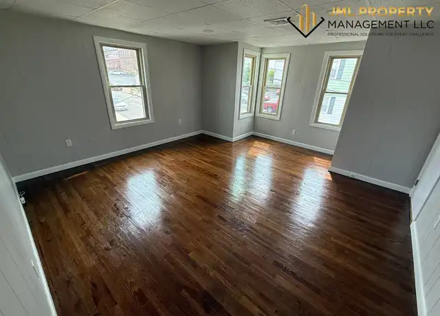 Property at 67 Boutwell St Unit 2E, Fall River, MA, 02723, 3 beds, 1 bath, [object Object]