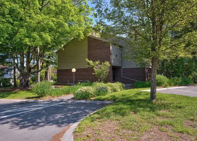 Property at 236 Brown Bear Xing Unit 236, Acton, MA, 01718, 2 beds, 1.5 baths, [object Object]