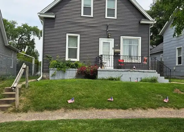 Property at 535 18th Ave, Moline, IL, 61265, 1 bed, 1 bath, [object Object]