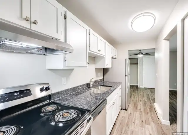 Property at 835 S Timmers Ln Unit 835 06, Appleton, WI, 54914, 1 bed, 1 bath, [object Object]