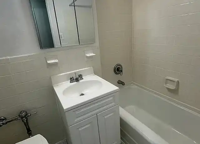 Property at 10230 67th Ave, Forest Hills, NY, 11375, 1 bed, 1 bath, [object Object]