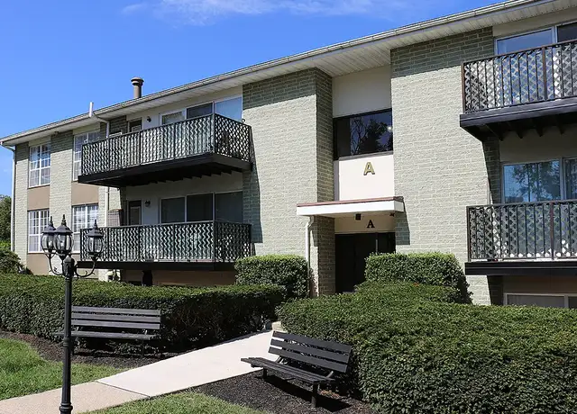 Photo of 845 Pleasure Rd, Lancaster, PA 17601