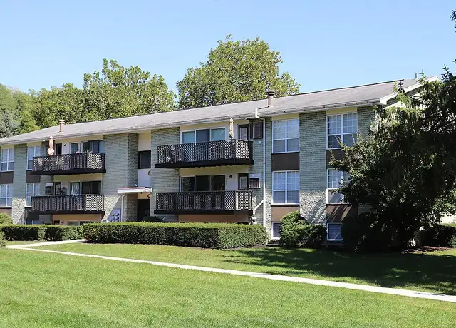 Photo of 845 Pleasure Rd, Lancaster, PA 17601