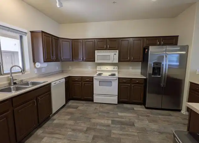 Property at 920 E Devonshire Ave #1032, Phoenix, AZ, 85014, 2 beds, 2 baths, [object Object]