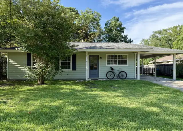 Property at 137 Hickory Dr, Ocean Springs, MS, 39564, 1 bed, 1 bath, [object Object]