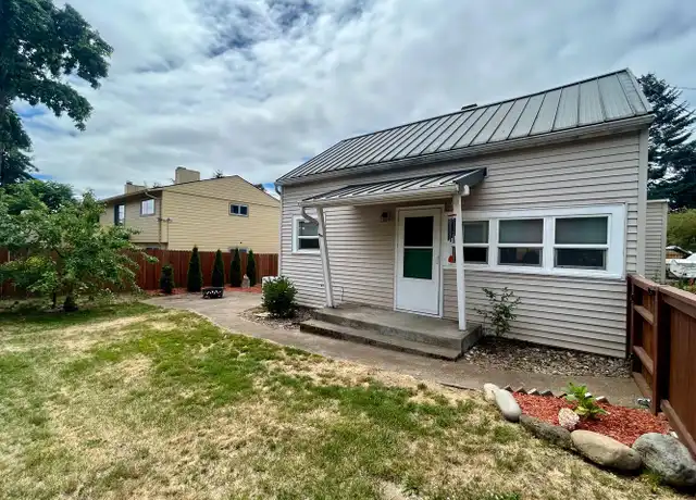 Property at 2201 E 16th St, Vancouver, WA, 98661, 2 beds, 1 bath, [object Object]