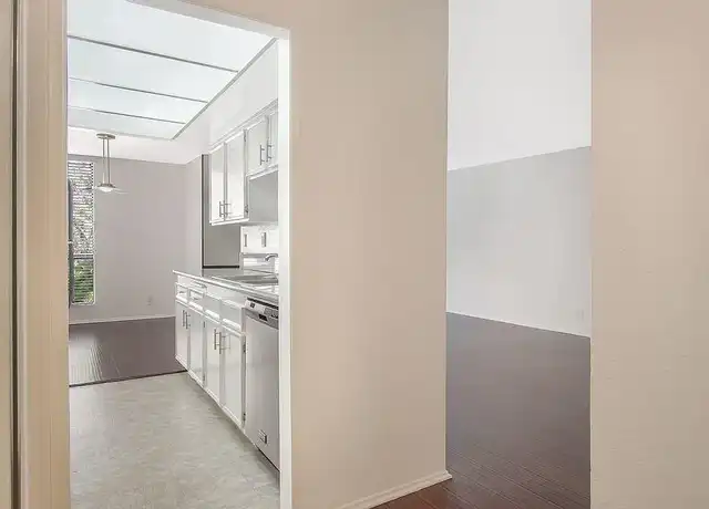 Property at Brentwood Plaza - 11640 Kiowa Ave, Los Angeles, CA, 90049, 2 beds, 2 baths, [object Object]