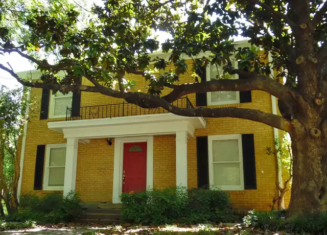Property at 1911 Rockridge Ter, Fort Worth, TX, 76110, 2 beds, 1.5 baths, [object Object]