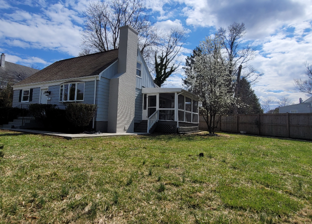 Photo of 747 Chips Rd, Pikesville, MD 21208