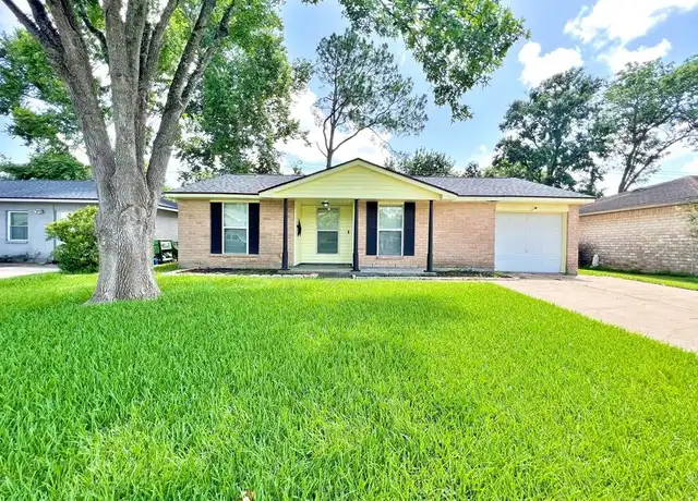 Property at 16914 David Glen Dr, Friendswood, TX, 77546, 3 beds, 2 baths, [object Object]