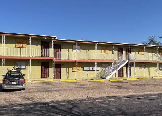 Property at Highlander Apartments - 308 N 22nd St, Killeen, TX, 76541, 1 bed, 1 bath, [object Object]
