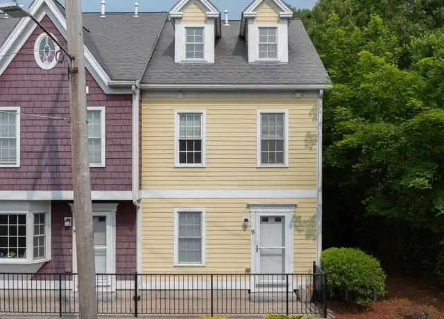 Property at 40 Brattle St #16, Arlington, MA, 02476, 3 beds, 3.5 baths, [object Object]