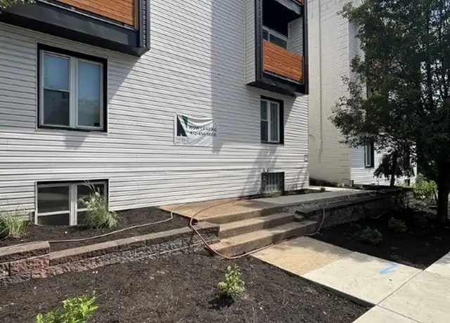 Property at 3408 Parkview Ave Unit 10, Pittsburgh, PA, 15213, 3 beds, 1 bath, [object Object]