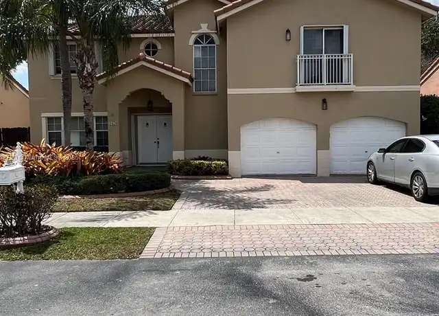 Property at 4670 SW 154th Pl, Miami, FL, 33185, 4 beds, 2.5 baths, [object Object]