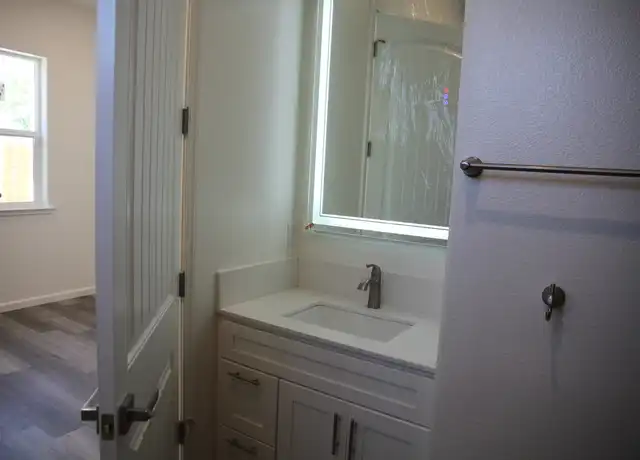 Property at 728 W Vassar Ave Unit 102, Fresno, CA, 93705, 3 beds, 2 baths, [object Object]