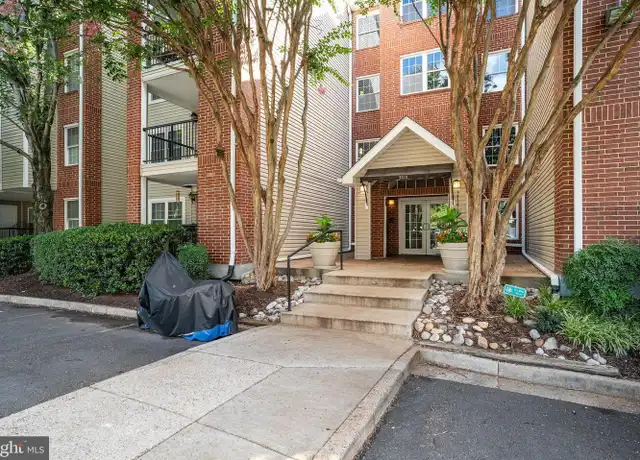 Property at 3315 Wyndham Cir #2221, Alexandria, VA, 22302, 2 beds, 2 baths, [object Object]