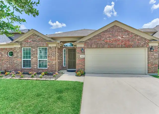 Property at 10127 N Whimbrel Cir, Conroe, TX, 77385, 3 beds, 2 baths, [object Object]