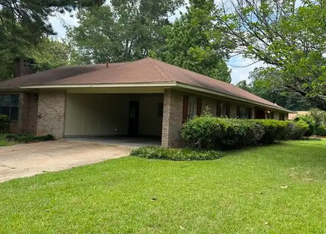 Property at 5703 Medallion Dr, Jackson, MS, 39211, 4 beds, 2 baths, [object Object]