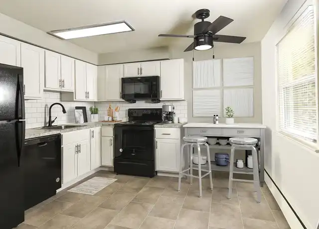 Property at Orchard Park - 1020 Woodlane Rd, Beverly, NJ, 08010, 0-2 beds, 1-1.5 bath, [object Object]