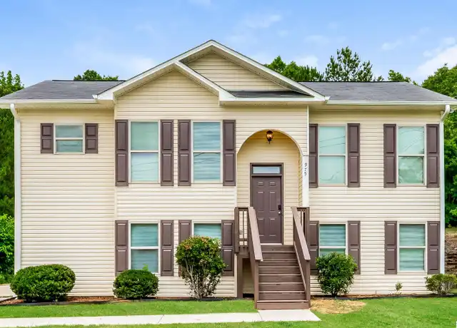 Property at 975 Moonlite Dr, Odenville, AL, 35120, 4 beds, 2 baths, [object Object]