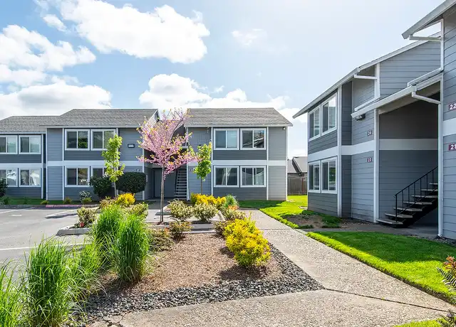 Property at 2400 Brookwood - 2400 SE Brookwood Ave, Hillsboro, OR, 97123, 2 beds, 1 bath, [object Object]