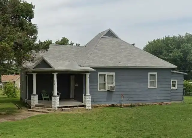 Property at 601 N Main St, El Dorado Springs, MO, 64744, 2 beds, 1 bath, [object Object]
