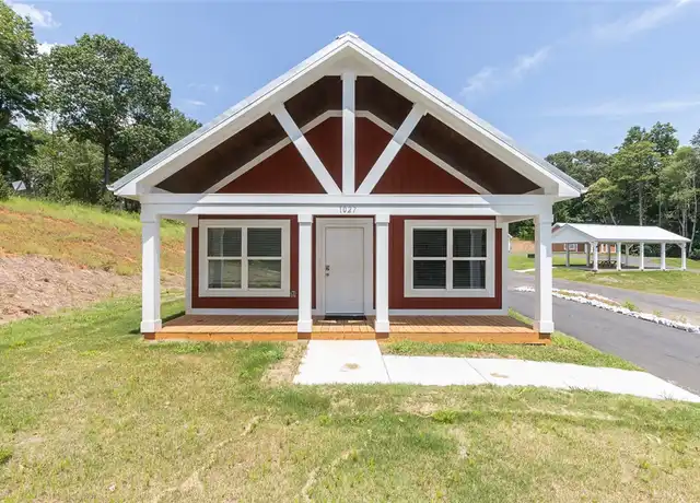 Property at 1029 Smyzer Rd, Townville, SC, 29689, 2 beds, 2 baths, [object Object]