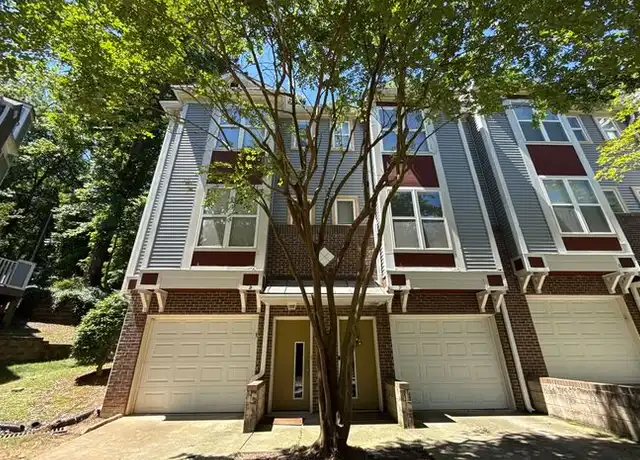 Property at 2504 Cranbrook Ln #8, Charlotte, NC, 28207, 2 beds, 2.5 baths, [object Object]