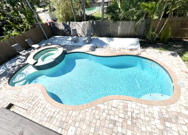 Property at 3526 Overlook Dr NE, Saint Petersburg, FL, 33703, 3 beds, 2.5 baths, [object Object]