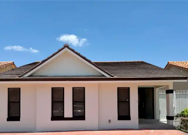 Property at 10351 NW 127th St, Hialeah, FL, 33018, 3 beds, 2 baths, [object Object]