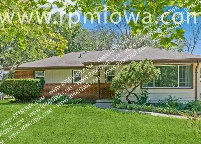 Property at 1806 Larnard Dr, Des Moines, IA, 50317, 4 beds, 1.5 baths, [object Object]