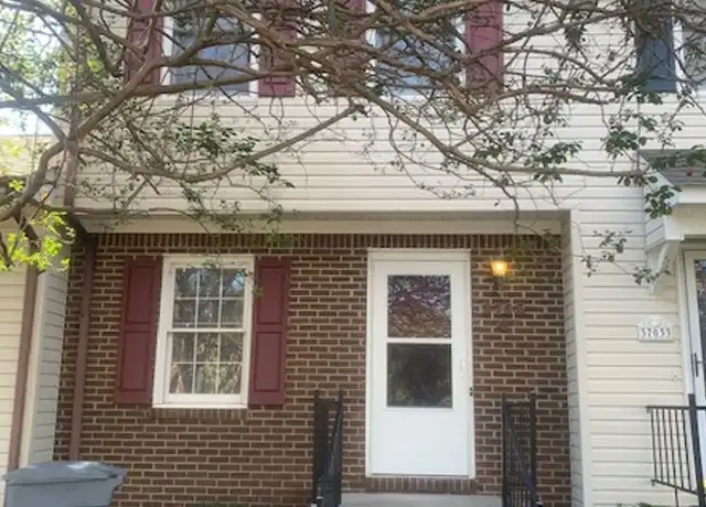Property at 3703 Cliffridge Dr, Lumberton, NC, 28358, 2 beds, 1.5 baths, [object Object]