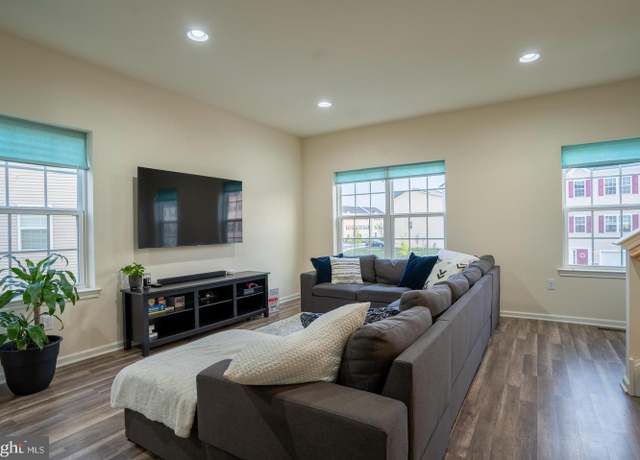 Photo of 1106 Wickersham Way, Middletown, DE 19709