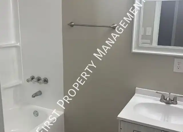 Property at 29 Cedar Village Cir, Fort Oglethorpe, GA, 30742, 1 bed, 1 bath, [object Object]