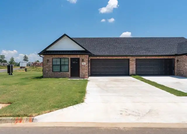 Property at 8705 Cantera Dr, Fort Smith, AR, 72916, 3 beds, 2 baths, [object Object]