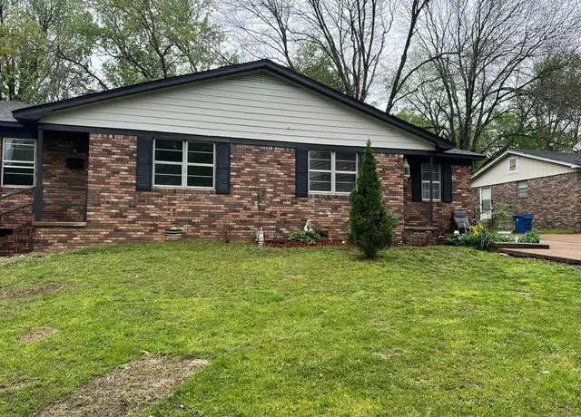 Property at 1155 S College St Unit 1, Covington, TN, 38019, 3 beds, 2 baths, [object Object]