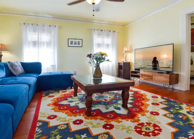 Property at 12 S Venice Blvd Unit 16, Venice, CA, 90291, 2 beds, 1 bath, [object Object]