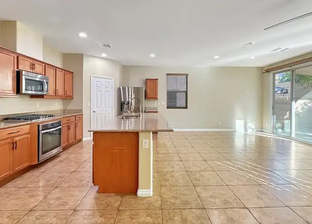 Property at 945 Spiracle Ave, Henderson, NV, 89002, 4 beds, 2.5 baths, [object Object]
