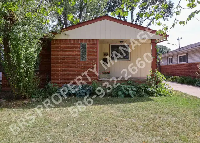 Property at 1929 Cresthill Ave, Royal Oak, MI, 48073, 3 beds, 2 baths, [object Object]