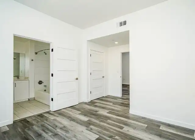 Property at 2701 James M Wood Blvd Unit 303, Los Angeles, CA, 90005, 2 beds, 1.5 baths, [object Object]