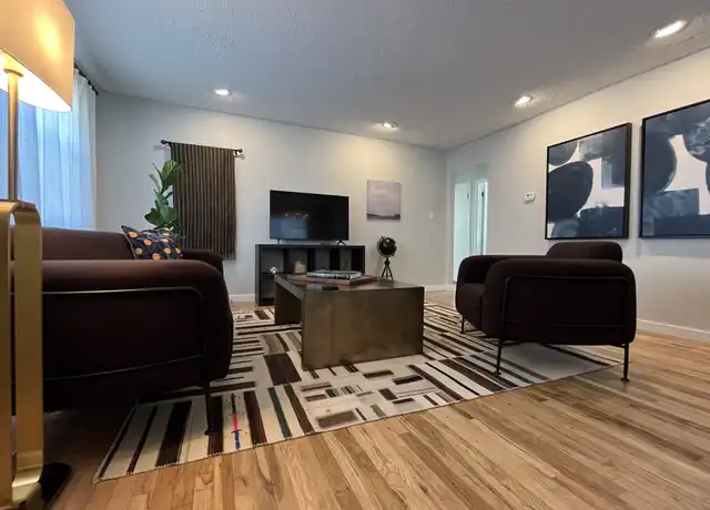 Property at 2230 Bird Ave, Joplin, MO, 64804, 2 beds, 1 bath, [object Object]