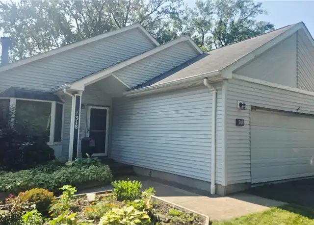 Property at 318 Ivyhurst Rd N, Buffalo, NY, 14226, 3 beds, 2 baths, [object Object]