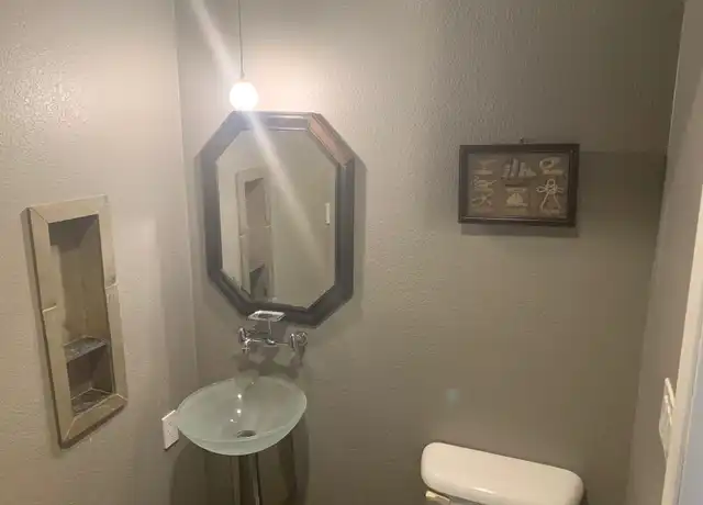 Property at 1215 E Lemon St #208, Tempe, AZ, 85281, 2 beds, 2 baths, [object Object]
