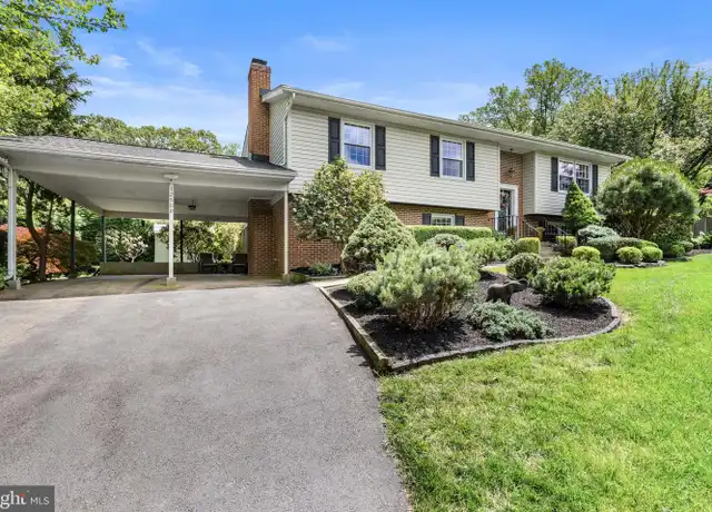 Property at 12509 Northern Valley Ct, Herndon, VA, 20171, 4 beds, 3 baths, [object Object]