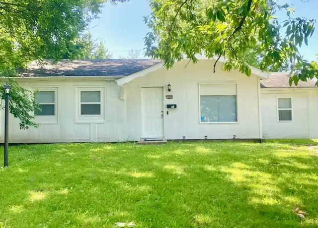 Property at 1609 Williamsburg Dr, Champaign, IL, 61821, 3 beds, 1 bath, [object Object]